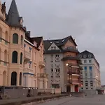 30 M2 Refait à Neuf Idéalement Situé Centre Et Appartamento