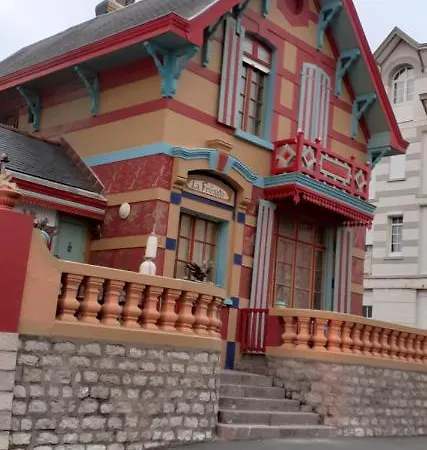 Appartement 30 M2 Refait A Neuf Idealement Situe Centre Et *