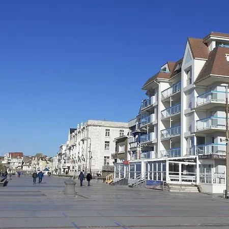 30 M2 Refait à Neuf Idéalement Situé Centre Et * Wimereux