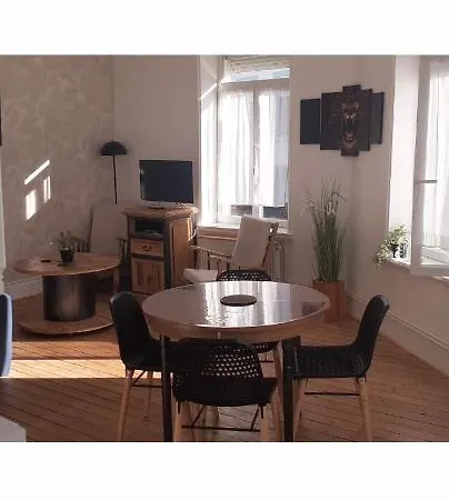 30 M2 Refait à Neuf Idéalement Situé Centre Et Wimereux
