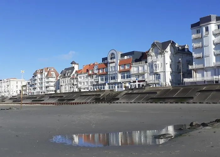 30 M2 Refait A Neuf Idealement Situe Centre Et *